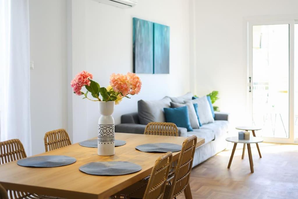 Apartment Blue Delta Palaio Faliro Athens